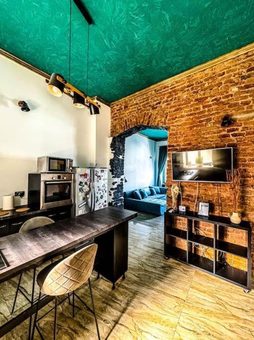 Cozy & Charming Apt. Downtown Apartamento Timişoara Exterior foto